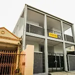 Oyo 2277 Lulu Homes